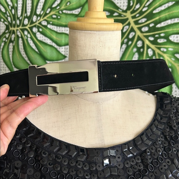 🖤Ferragamo Ganchini Black Suede leather belt Unisex - Picture 3 of 16